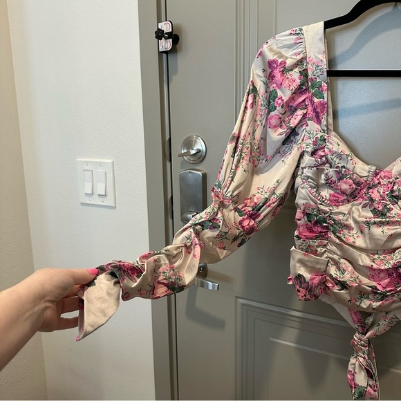 For Love & Lemons Palais Floral Crop Top Size Small Pink Long Sleeve - Picture 5 of 9